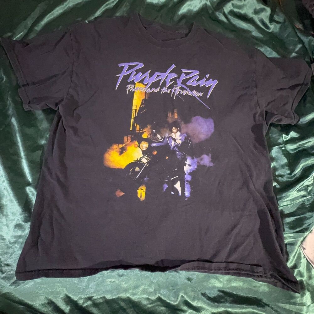 Prince And The Revolution Purple Rain Graphic T-Shirt - Black